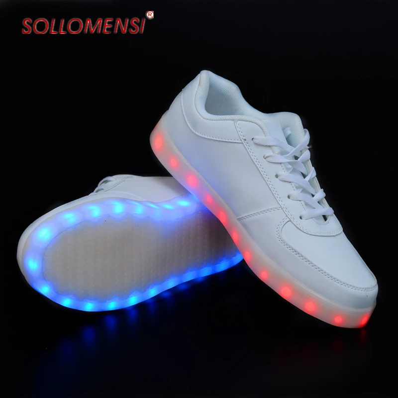 

2016 Women light up led luminous Athletic Shoes color glowing Skateboarding  with new charge for men adults sport sneaker