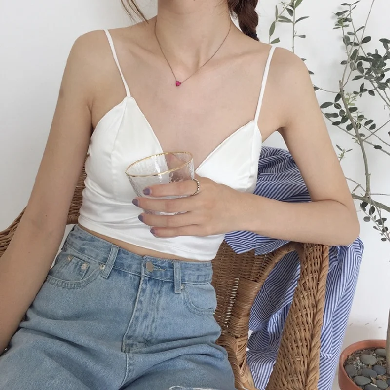

2019 Summer Women Sexy Crochet Floral Lace Crop Fashion Top V Neck Bra Bralette Vest Halter Crochet Sleeveless Tank Top
