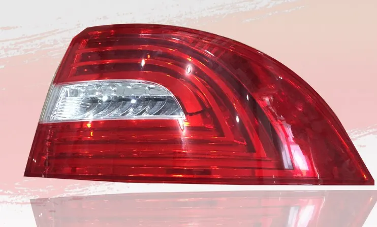 

eOsuns Car styling for Skoda Superb 2013-2015 rear lamp, brake light, daytime running light,reversing signal fog lamp