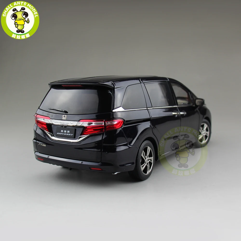 1/18 Honda MPV Субару Outback Odyssey коммерческих литая машинка металла MPV Субару Outback автомобиль модель SUV игрушки подарок для мальчика девочки