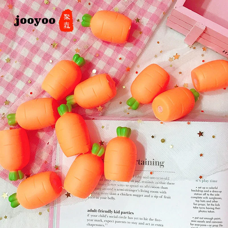 

10pcs Elastic Simulation Carrot Squeeze Toy Squishy Food Toys Antistress Squishes Sensory Toys Magic Funny Joke toy