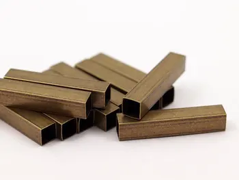 

12 Square Antiqe Brass Tubes (32x6x6mm) sq06