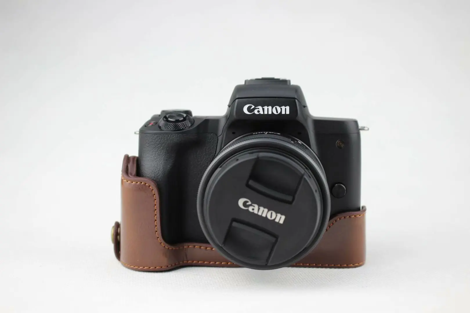 Новинка PU кожа Камера сумка для Canon EOS M50 EOSM50 половина тела крышка открыта аккумулятор черный Кофе коричневый