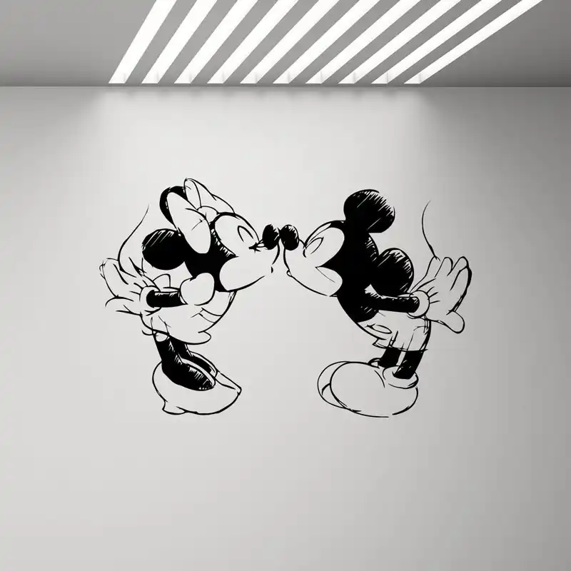 Mickey Mouse Minnie Mouse Kissing Wall Decal Kids Bedroom Children Room Wedding Cartoon Decor Vinyl Nursery Wall Sticker G29