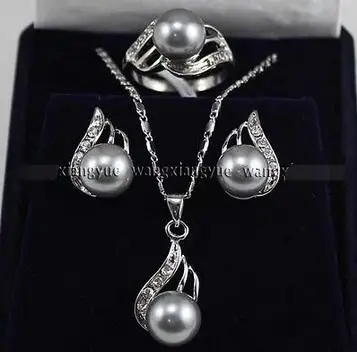 

Free Shipping>>new hot Gray Shell Pearl Earrings Ring & Necklace Pendant Set