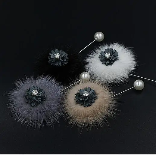 

New Fashion Mink Fur Flower Pearl Shell Crystal Boutonniere Hat Sweater Pearl Lapel Pin Brooches Women Wedding Accessories