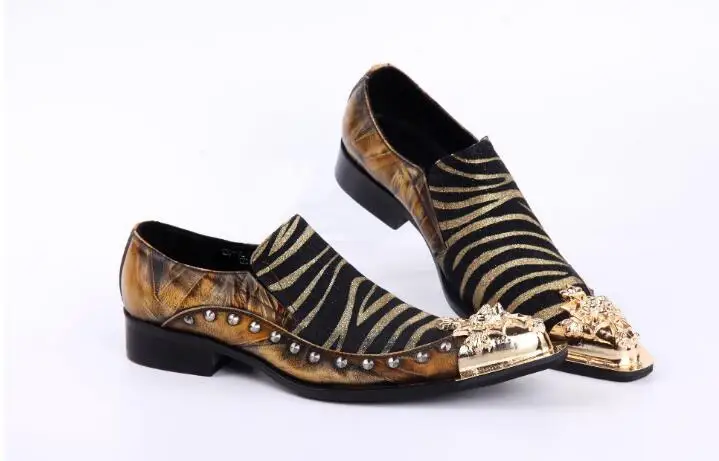Мода ручной металлический наконечник формальные мужские туфли Спайк заклепками Свадебная вечеринка обувь из натуральной кожи