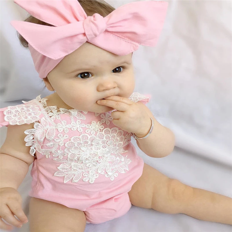 Розовый кружевной комбинезон без спины с цветочным принтом для новорожденных девочек, комплект одежды+ повязка на голову, пляжный костюм для детей от 0 до 18 месяцев