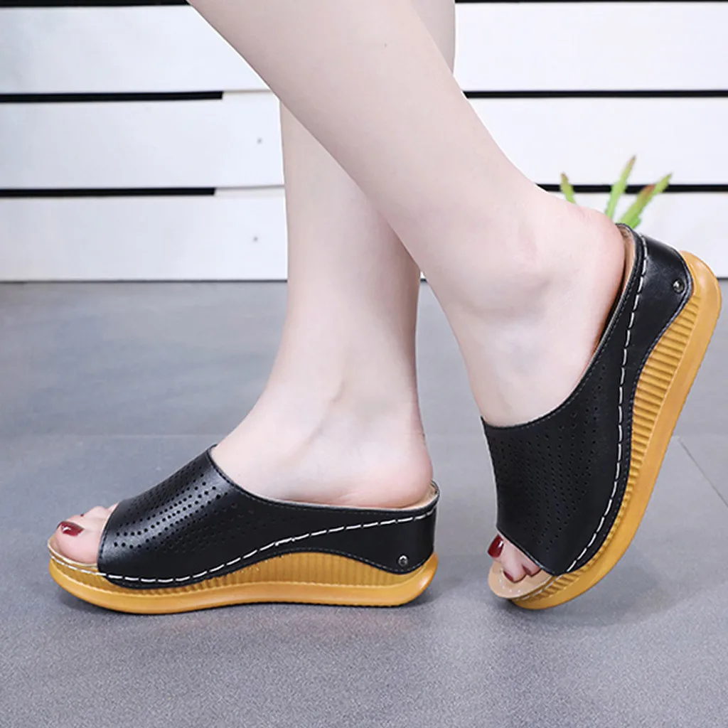 

Women Open Toe Thick Bottom Slippers Summer Hollow Out Breathable Wedges Slip On Slides Fashion Soft Shoes Casual Fish Mouth
