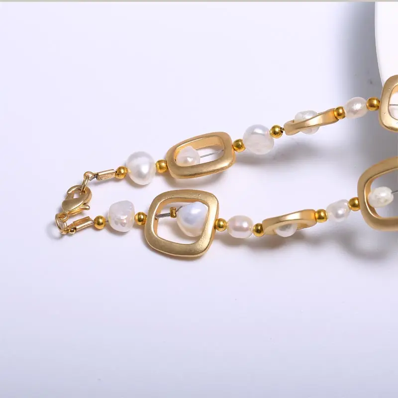 Pearl Necklace Geometry Necklace Pearl 7-8 mm Diameter Personality Match