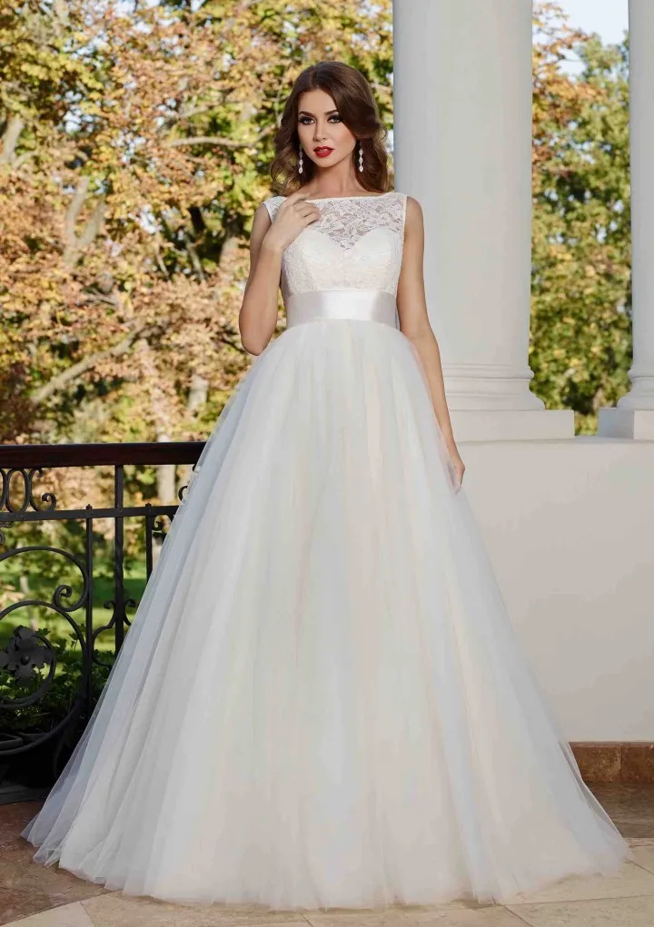 Unique Ball Gown Backless Boat Neckline Floor-leng...