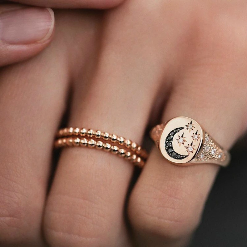 

New Ring Fashion Personality Moon Star Crystal Ring Women's Joker Simple Combination Hot Jewelry Wholesale