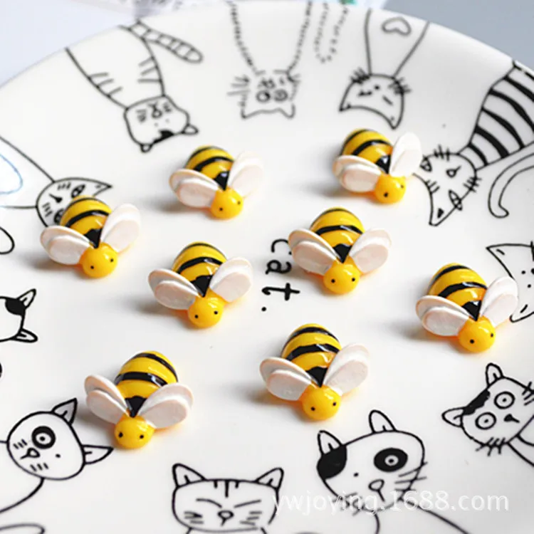 10pcs/lot 20mm Cute Mini Resin Cartoon Animal Bee With Flatback Cabochon DIY Decorative Headband Scrapbooking Craft