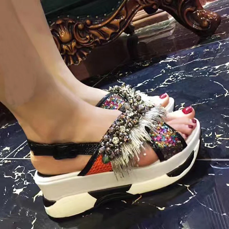 

Platform Weges Shoes Woman Sandals Tide String Beads Casual Woman Slides Waterproof Designer Fringe Woman Shoes Woman Sandals