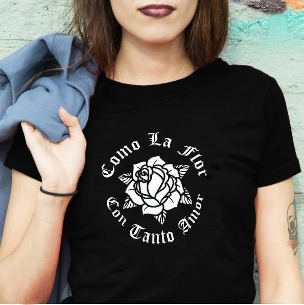 

hahayule1pcs Black Cool Rose Girl Power Como La Flor Flower Print Selena Quintanilla T-Shirt Women Latina Girl Graphic Tee Black