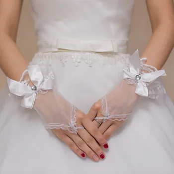 

Guantes De Novia Cheap Summer White Short Fingerless Sheer Tulle Wedding Gloves 1 Pair Bow Rhinestone Women Bridal Gloves