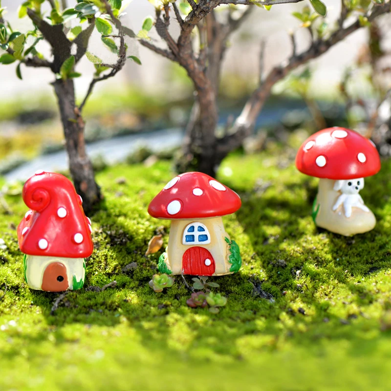 

1Pcs Cute Cartoon Red Mushroom House DIY Resin Fairy Garden Craft Decoration Miniature Micro Gift