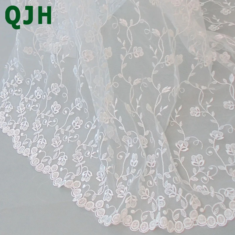 

5yards Fashion Wedding Dress Lace Fabrics Embroidery Cloth Chantilly french guipure tulle white lace fabric wedding party dress