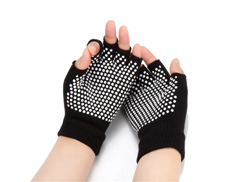 1 Pair Women Professional Non slip Fingerless Grip Gloves Pilates