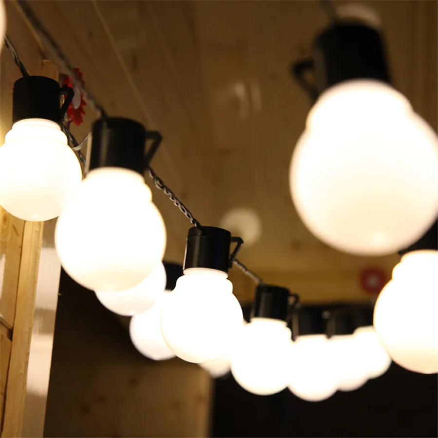 

Novelty 10M 38pcs 5CM Big Ball LED String Black Wire Outdoor Fairy String Garland Light Christmas Wedding Garden Light 110V 220V