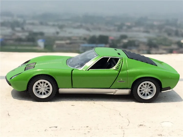 Высокая имитация изысканных литых и игрушечных автомобилей: KiNSMART автомобильный Стайлинг Miura P400 Supercar 1:34 литая модель игрушечного автомобиля