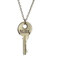 Collier à breloques Vintage pour hommes et femmes, pendentif à la mode, Double lettre, Design inspirant, cadeau 1