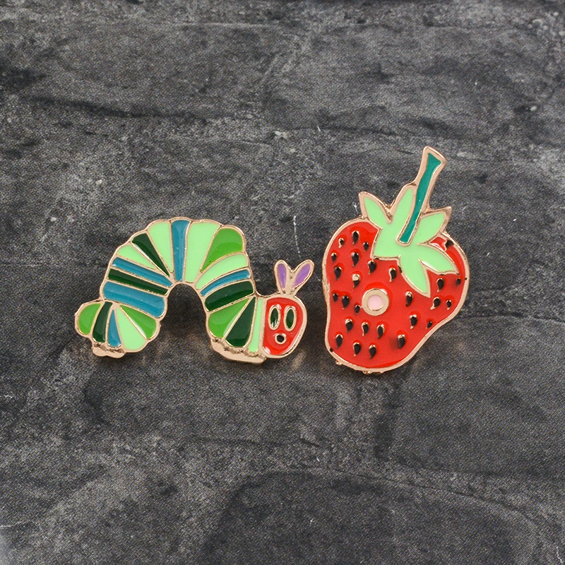 QIHE-JEWELRY-Caterpillars-and-Strawberry-Catroon-pins-Fruit-brooches-Enamel-pins-Lapel-pins-Couple-jewelry(4)