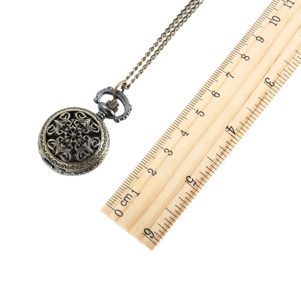 Vintage Women Pocket Watch Alloy Retro Hollow Out Flowers Pendant Clock Sweater Necklace Chain Watches Lady Gift pocket watch