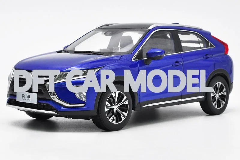 1:18 сплав игрушечных транспортных средств ECLIPSE CROSS модель гоночной машины детских игрушечных автомобилей авторизованный игрушки для детей - Цвет: Синий