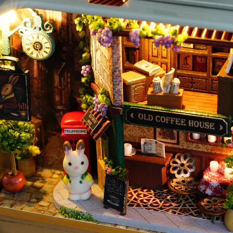 Handmade Furniture Doll House DIY miniature doll house 3D Wooden Dollhouse miniatures Toys for Christmas and birthday gift