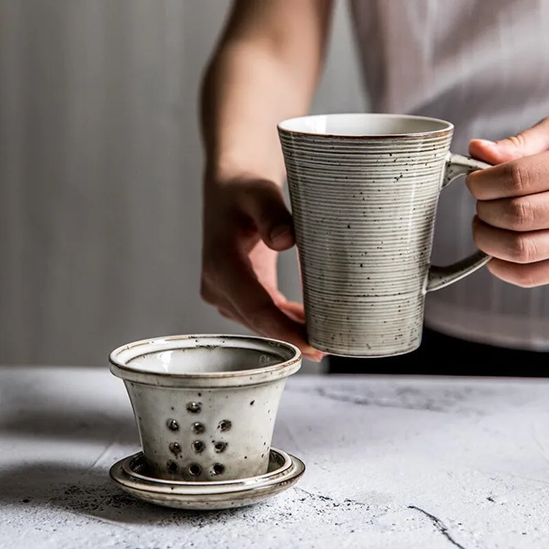 

2019 Hot Sale Large Capacity Creative Ceramic Mug With Lid Filter Simple Coffee Cup Office Tea Cup Three-pieces Set