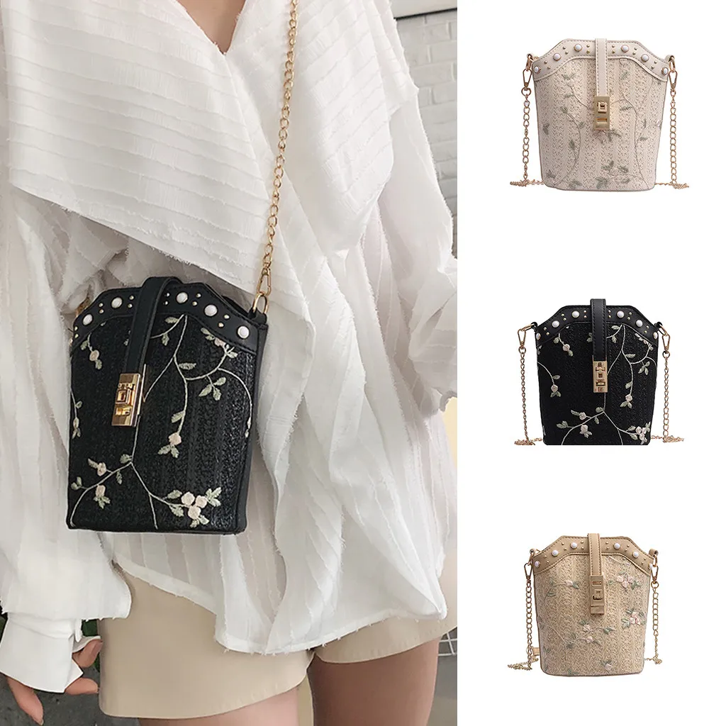 

Women Wild Messenger Bag Fashion One-Shoulder Small Square Bag Summer Fairy Lace Embroidered Bucket Bag Pearl Rivet Chain Bag 50