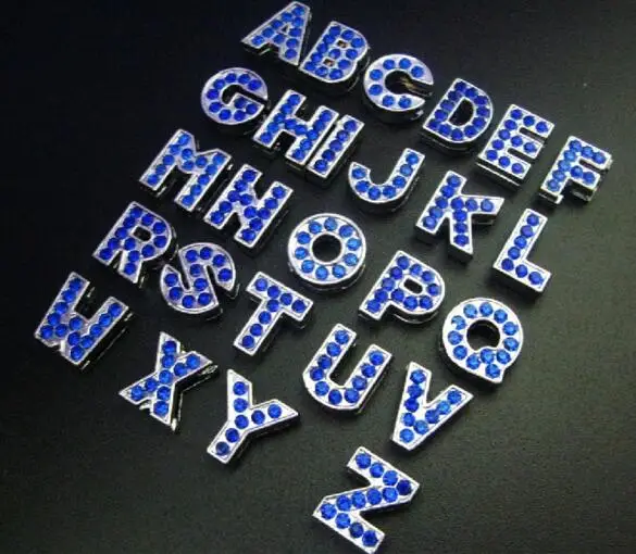 Внутренний диаметр. 8 мм Синий Цветной горный хрусталь Bing Slide письмо A-M MOQ 20 шт. каждая буква подходит для DIY брелоки браслет