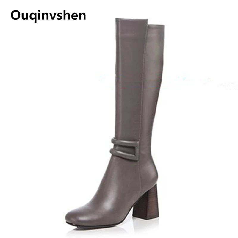 Beste Ouqinvshen Ronde Neus Mode Hoge Hakken Laarzen Plus Size 42 Korte Pluche Knie Hoge Laarzen Zwarte Elegante Winter Laarzen Vrouwen 2018