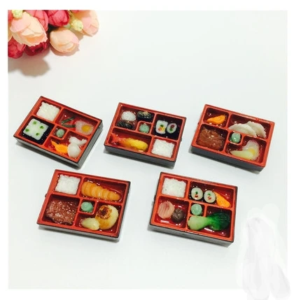 

Chinese Characteristics resin technology wedding wedding bride and groom Chinese style refrigerator