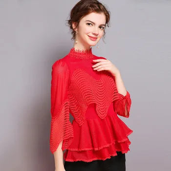 

High Quality Brand Blouses 2019 Spring Fashion Cotton Blouse Women Beading Lace Patchwork Flare Sleeve Hollow Out Tops Red Black