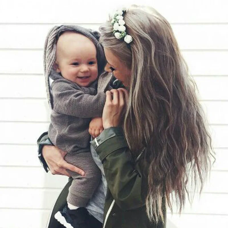 4650388555_407940580