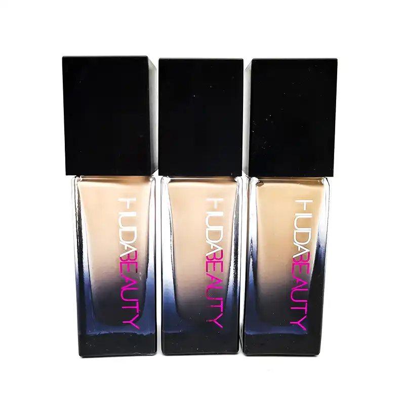 huda liquid foundation
