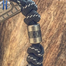 

Paracord Beads Titanium Alloy Carbon Fiber Knife Beads EDC Flashlight Pendant Personality Creative Manual DIY Tools