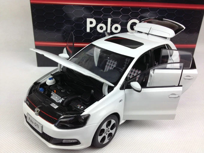 1:18 литая под давлением модель для Volkswagen VW Polo GTI 2012 Белый хэтчбек игрушечный автомобиль миниатюрная Коллекция подарков