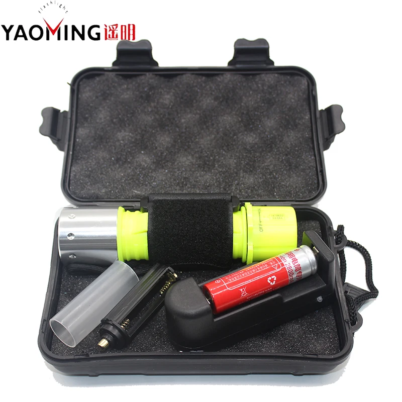 

Diving Flashlight CREE XM-L T6 Dive Underwater 50 Meters Led Scuba Flashlights Torches Diving Lantern Lamp+18650 battery+Charger