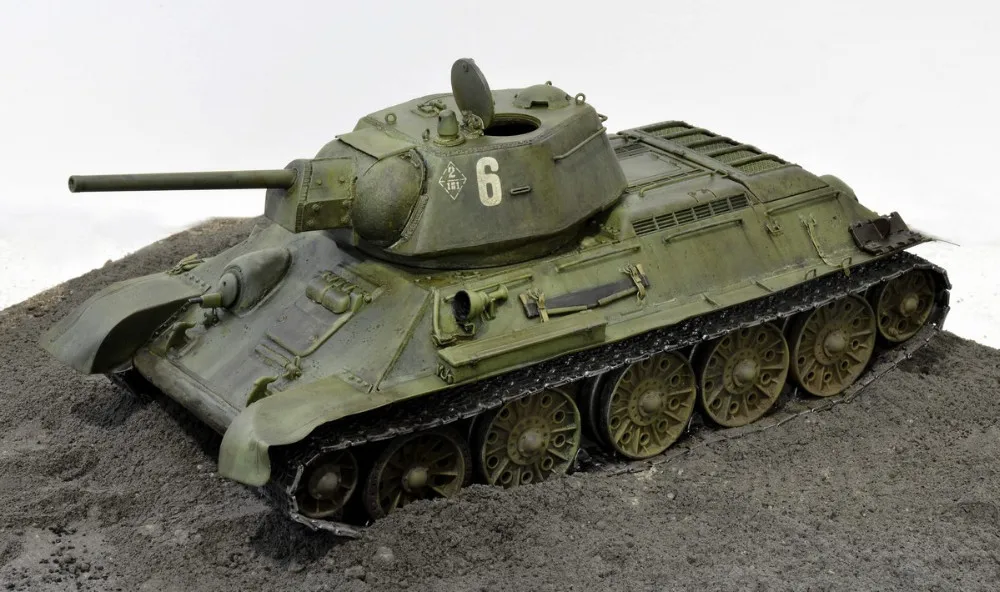 Tamiya - 35149 - Maquette - T34 / 76 CHTZ 1943 - Echelle 1:35