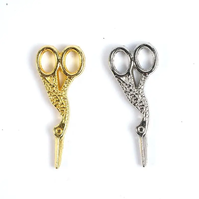 

Miniature Scissors Scale Doll Simulation 1:12 Dollhouse Model Accessories Metal Shears Two Colors Exquisite Dollhouse Decor