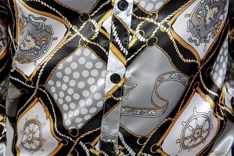 4405646720_1100343991