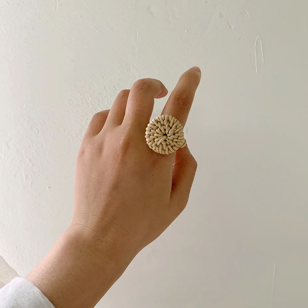 

2019 Fashion New Style Make-hands Rattan Rings for Women Simple Rings Bohemian Geometry Round Beach Holiday Joker Ring Jewelry