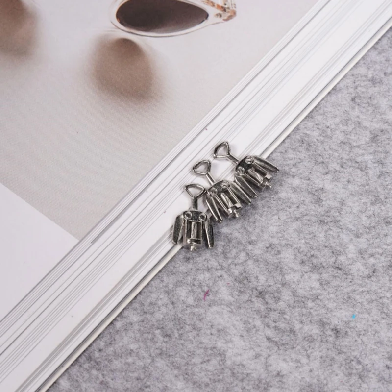 Dongzhur Miniatures Dolls House Furniture Opener 1:12 Doll House Accessories Dollhouse Mini Model 3pcs/Set Red Wine Opener Model