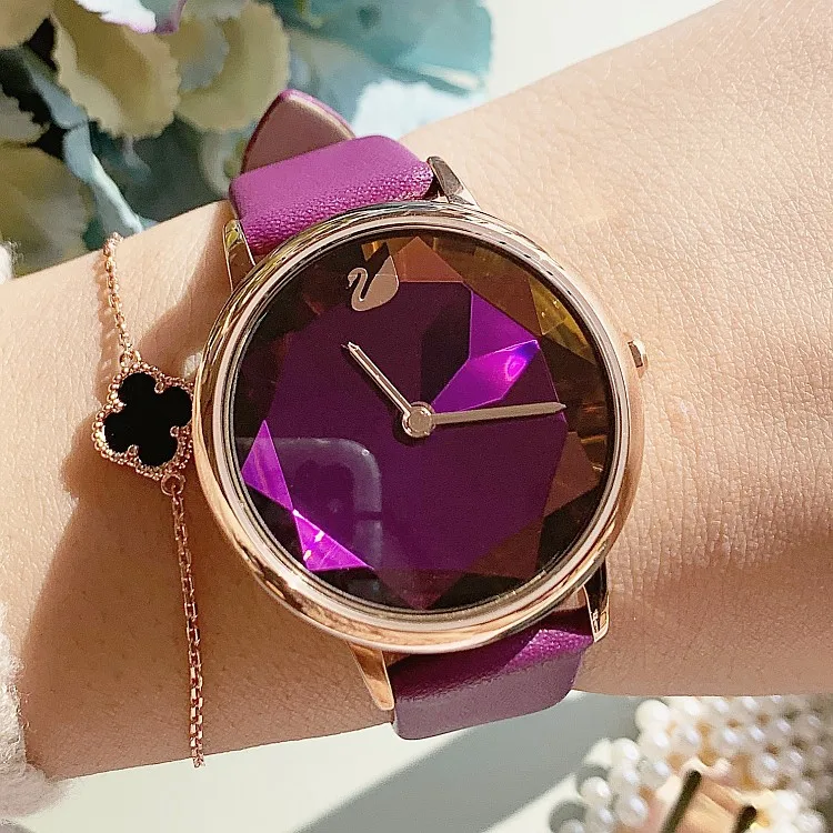 

Top Brand 2019 Luxury Diamond Wrist Hand Crystal Fashion Quartz Watch For Women Stylish Ladies Girls Watches Female Wristwatch