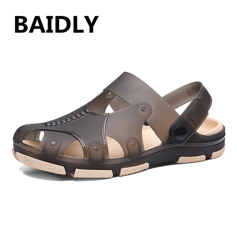 

Summer Water Shoes Men Beach Sandals Upstream Aqua Shoes Man Quick Dry River Sea Slippers Diving Swimming Shoes Tenis Masculino