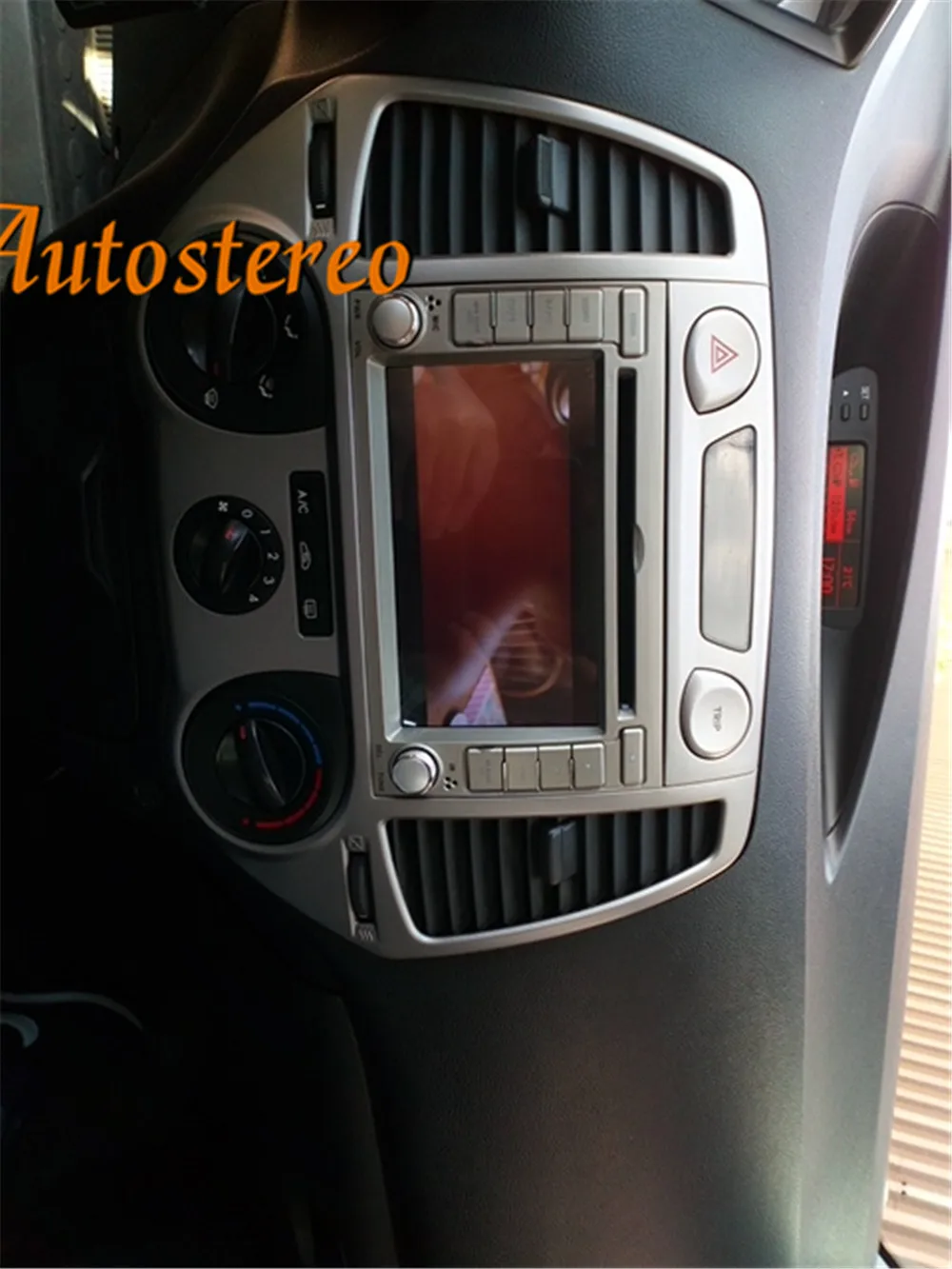 Discount Octa core Android 9 Car CD DVD player GPS navigation for HYUNDAI I20 2008-2013 multimedia Head unit radio tape recorder music 4G 5