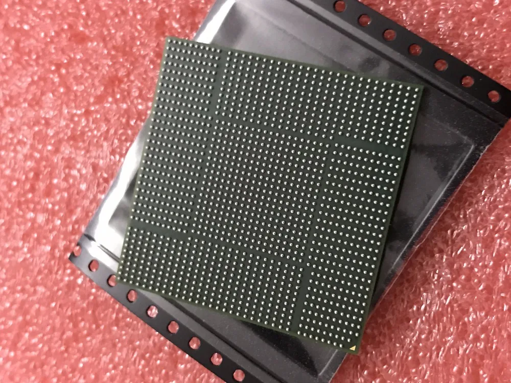 

1pcs/lot DC:2017+ 100% New 216-0728018 216 0728018 BGA Chipset